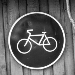 E-bikes steeds populairder onder fietsendieven – wat kun je ertegen doen? finenzo